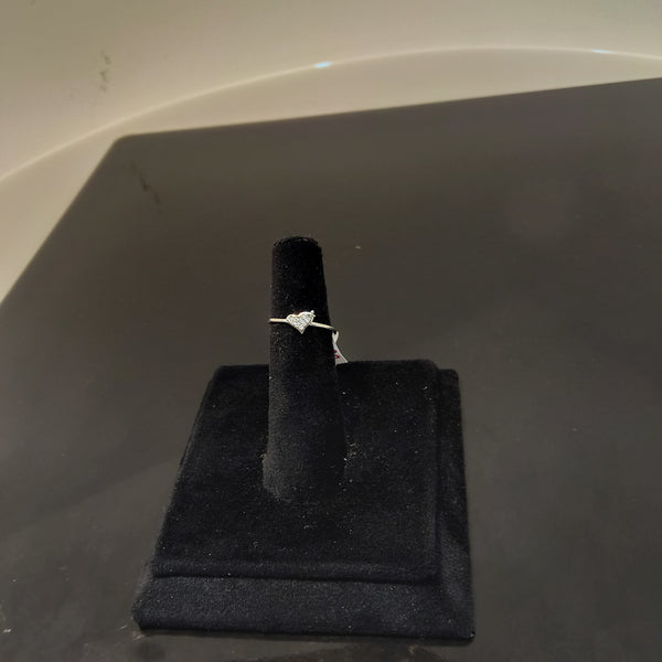 Heart' shape ring