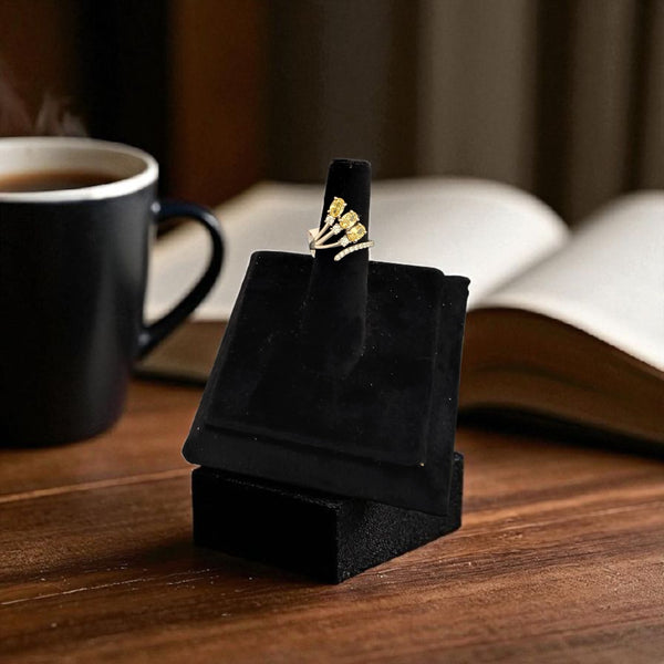 Delicate floral silver ring