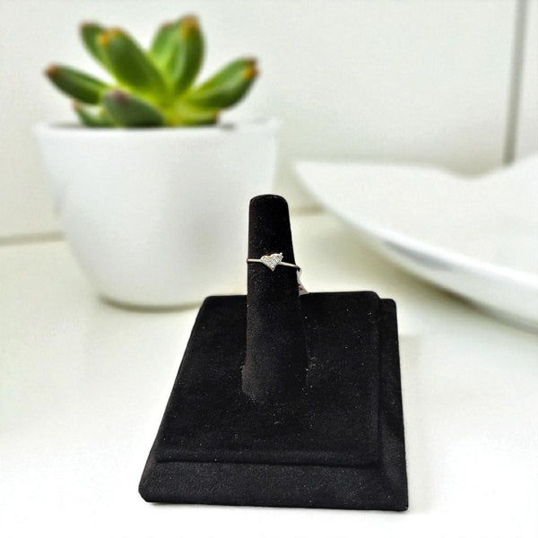 Heart' shape ring